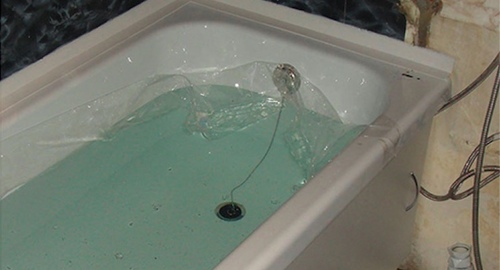 Установкой акрилового вкладыша | Луза